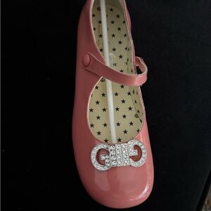 Brand new girls Gucci Pink Mary Jane Shoes with Rhinestone Buckle size 2